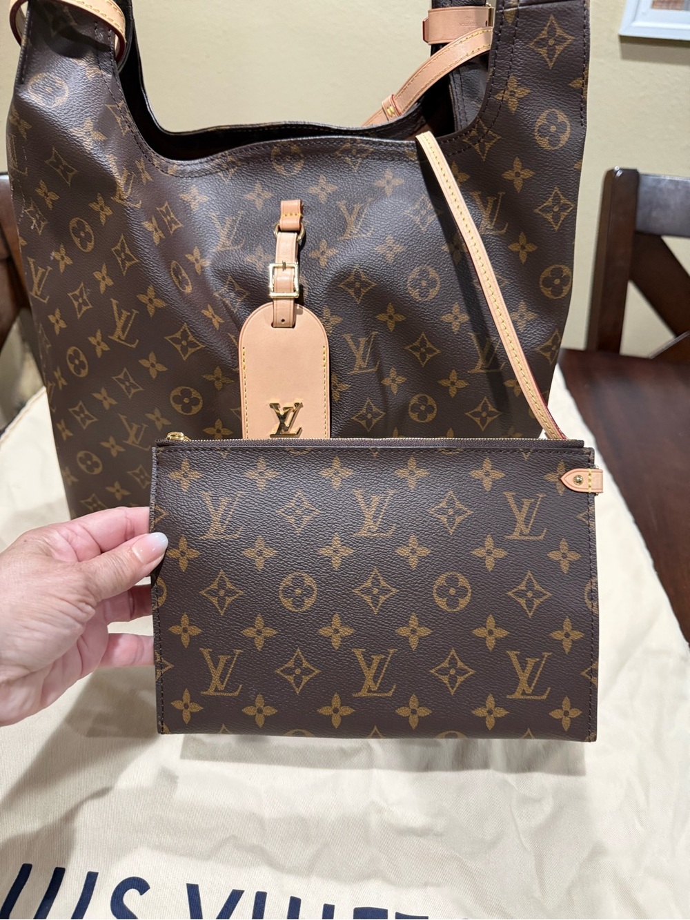 Louis Vuitton Monogram Canvas Hobo Shoulder Bag in Brown and Natural - Picture 10 of 16
